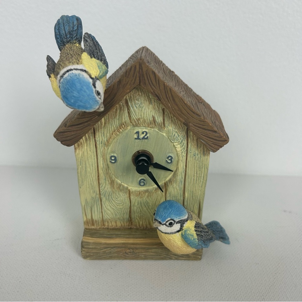 Marjolein Bastin for Avon - NIB - VTG '1997' - Birdhouse Clock